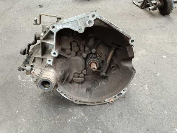 BOITE A VITESSE MANUEL PEUGEOT 206 1.1 ESSENCE - Vue 2